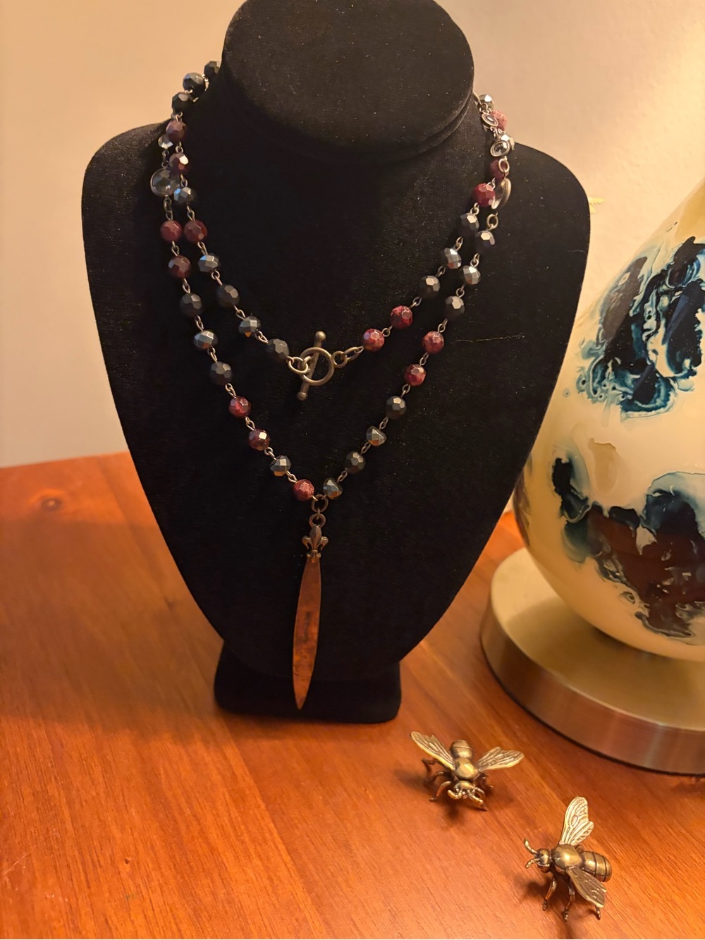 French Kande Elegant Black and Red Beaded Necklace